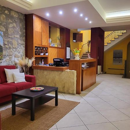 Hotel Federico II Castiglione De Sicilia Bagian luar foto