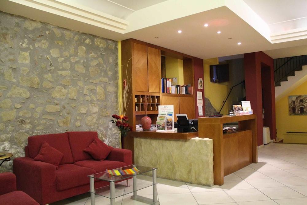 Hotel Federico II Castiglione De Sicilia Bagian luar foto
