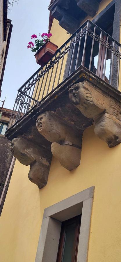 Hotel Federico II Castiglione De Sicilia Bagian luar foto