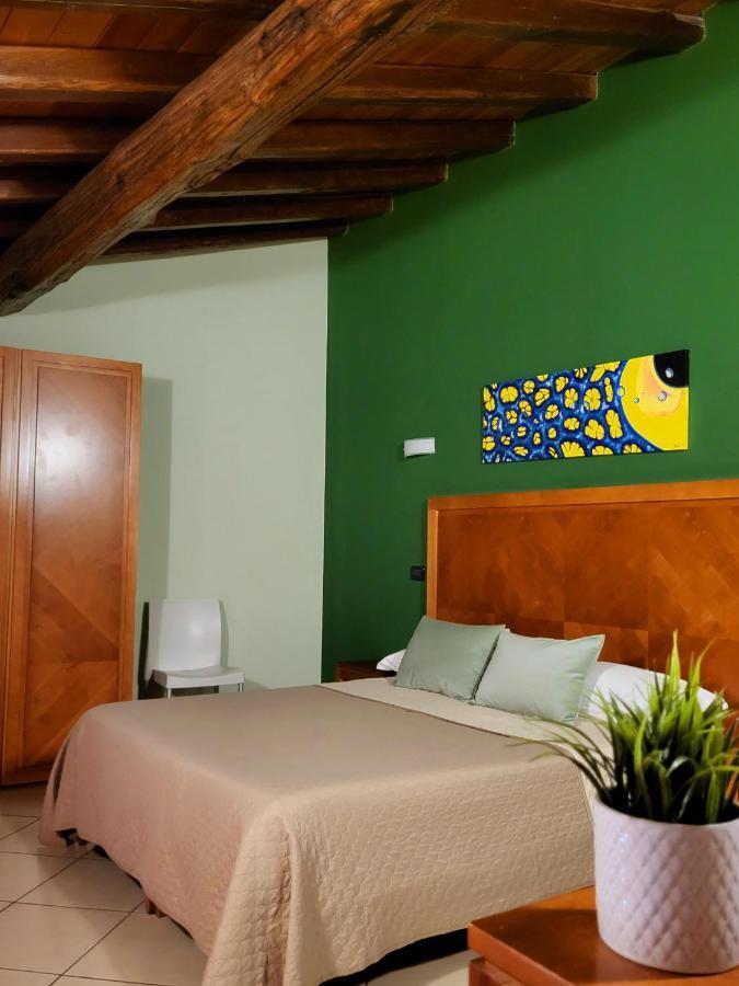 Hotel Federico II Castiglione De Sicilia Bagian luar foto